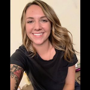 Meet your Posher, Heylie